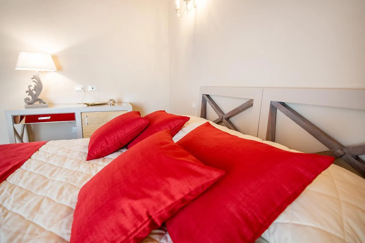 Relais Dei Molini Bed & Breakfast Castagneto Carducci