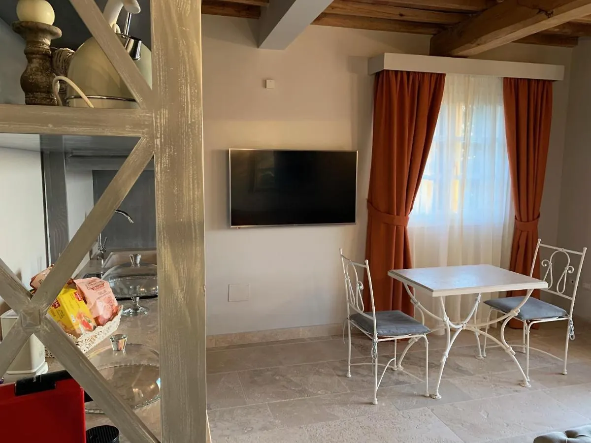Relais Dei Molini Bed & Breakfast Castagneto Carducci